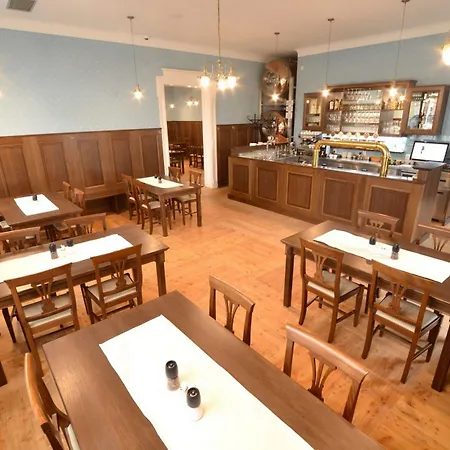 Chmelnice 3* Napajedla